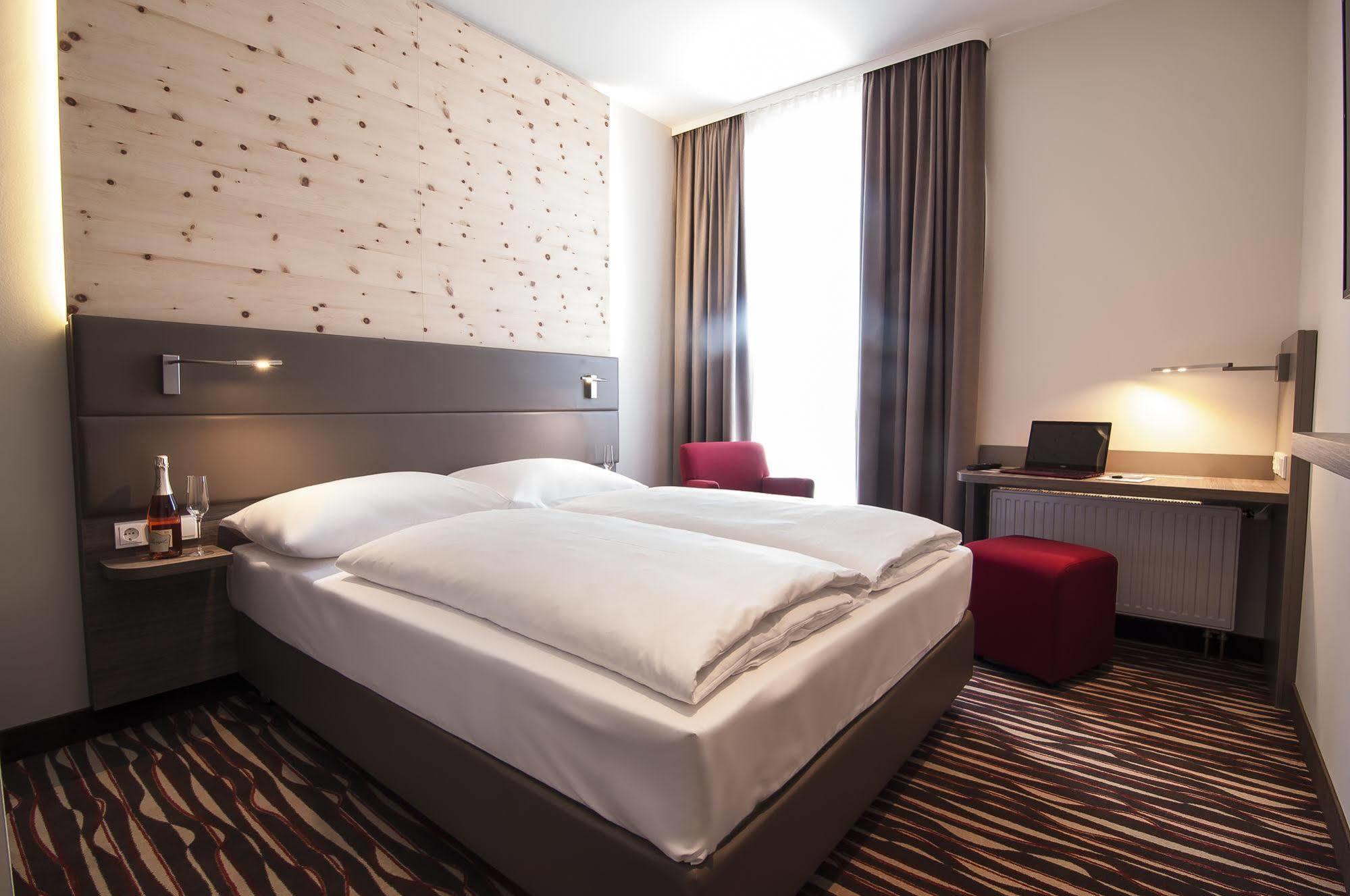 Amaro Hotel Bergkirchen  Dış mekan fotoğraf
